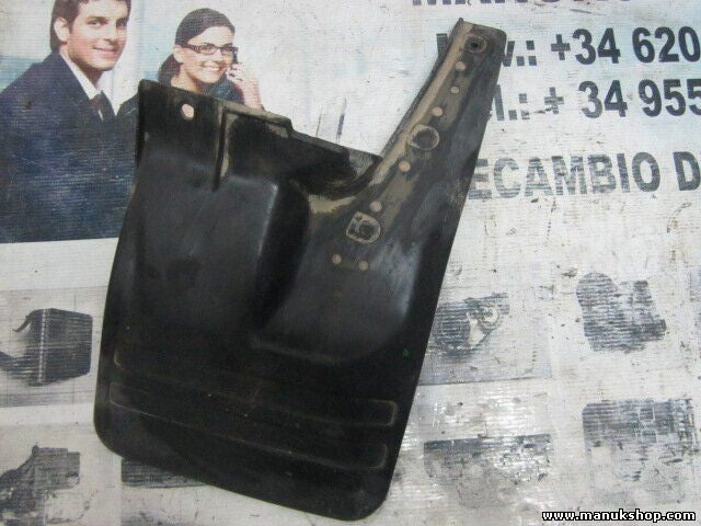 Schmutzfänger Mitsubishi Pajero V46W Montero 2 1990-1997 MB646926 MB 646926 RH