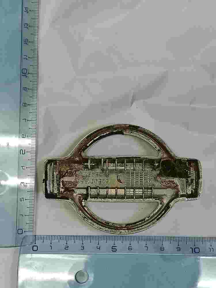 Emblem  Nissan Micra K11 Primera 628901F500 62890-1F500 62890 1F500 2848W 10.cm