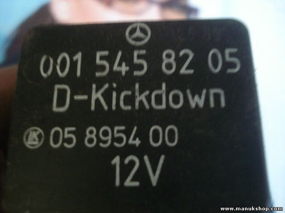 Relais Kickdown Abschaltung Mercedes-Benz 190 W201 W124 001 545 82 05 0015458205