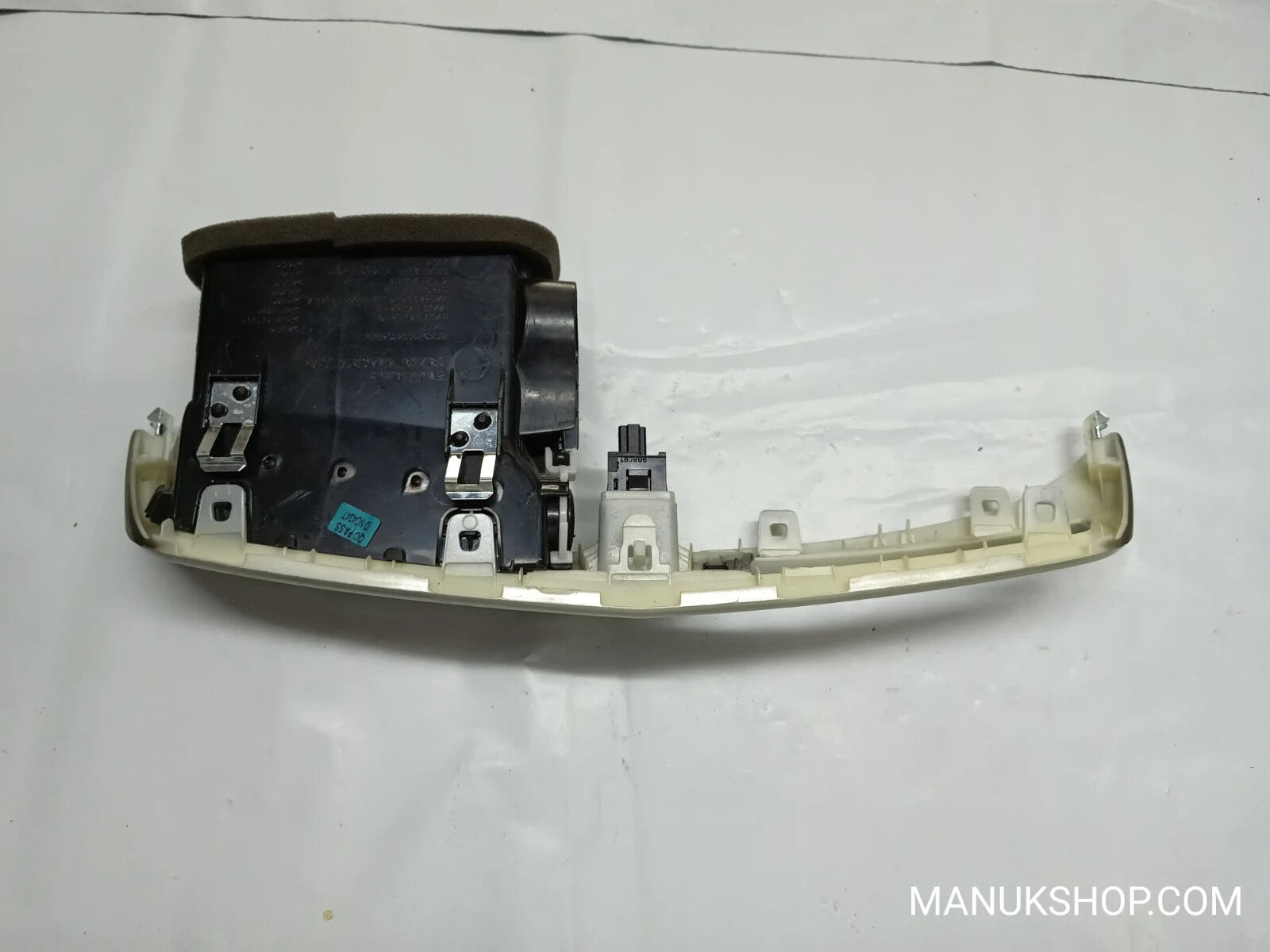 Lüftungsdüse Nissan Qashqai 687504EA0B 68750 4EA0B 30490054 3049-0054
