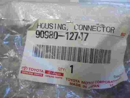 Housing Connector  Toyota Hilux RX 350  9098012747  90980-12747