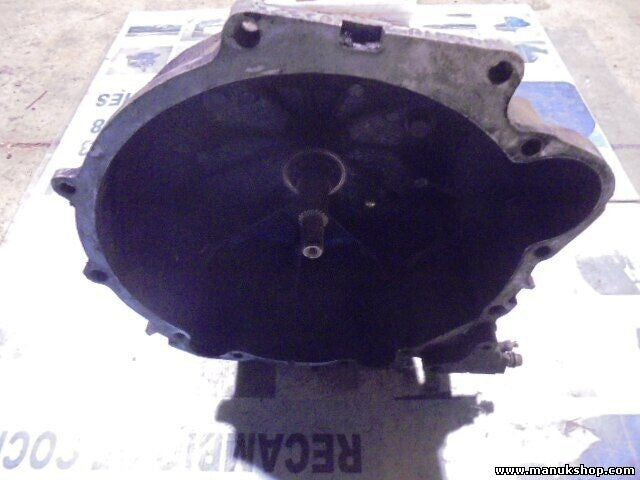 Schaltgetriebe Getriebe Mitsubishi Pajero Montero L040 2.5 TD MO11S5A001 H23754