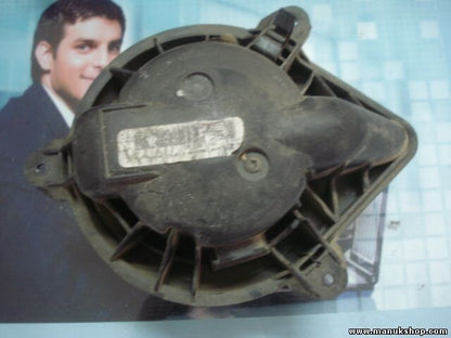 Gebläsemotor Opel Vivaro Nissan Primastar (2001–2010) F964173T