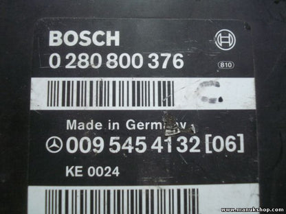 Motorsteuergerät Mercedes-Benz W124 0095454132 BOSCH 0280800376 KE 0024