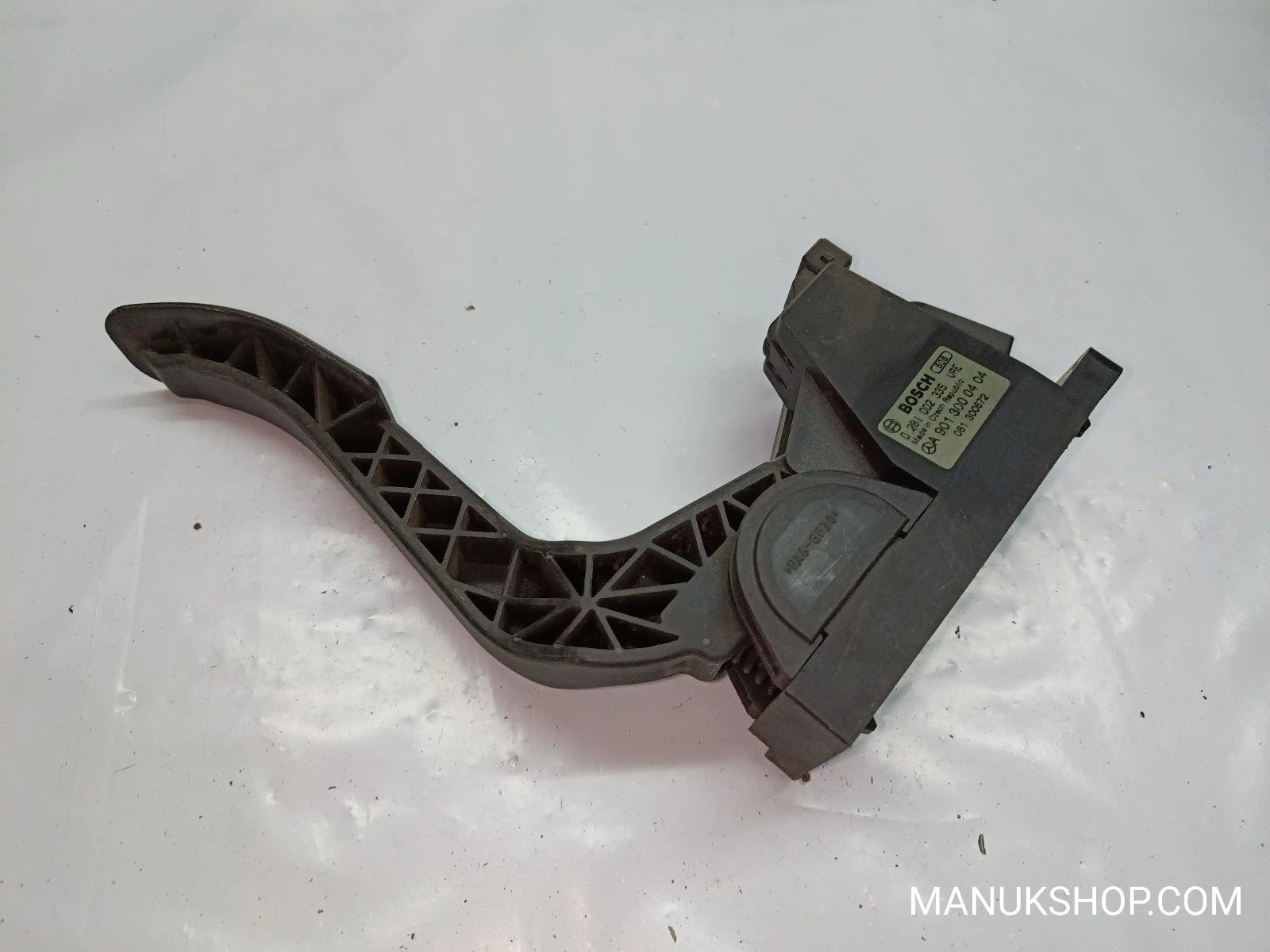 Gaspedalstellung Mercedes-Benz Vito W638 A9013000404 A 901 300 04 04 0281002335