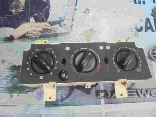 Heizungsbedienteil Klimabedienteil Citroen Xsara 810621263F 81.062.126.3F