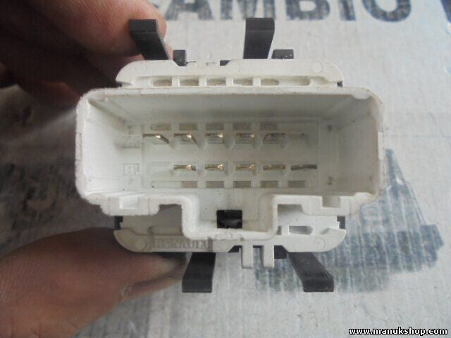 Fensterheber schalter Renault Espace 2003-2013 015090C