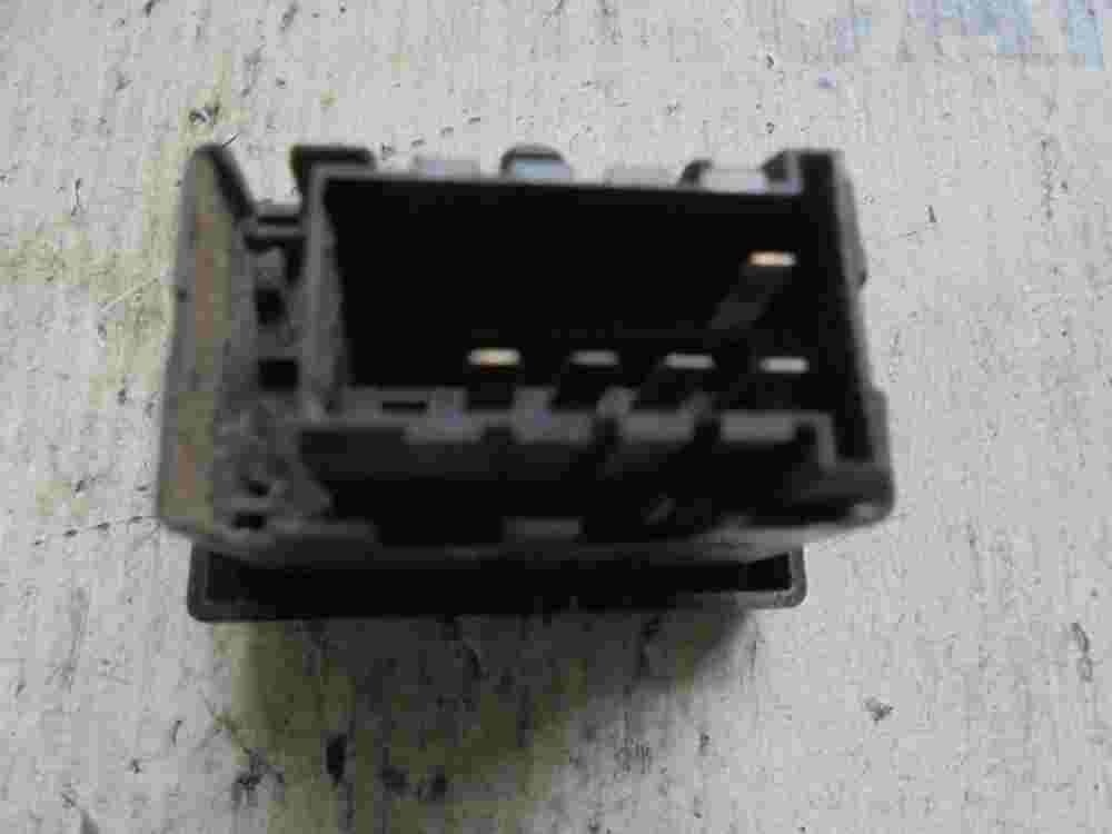 Schalter Renault Magnum 5010232175