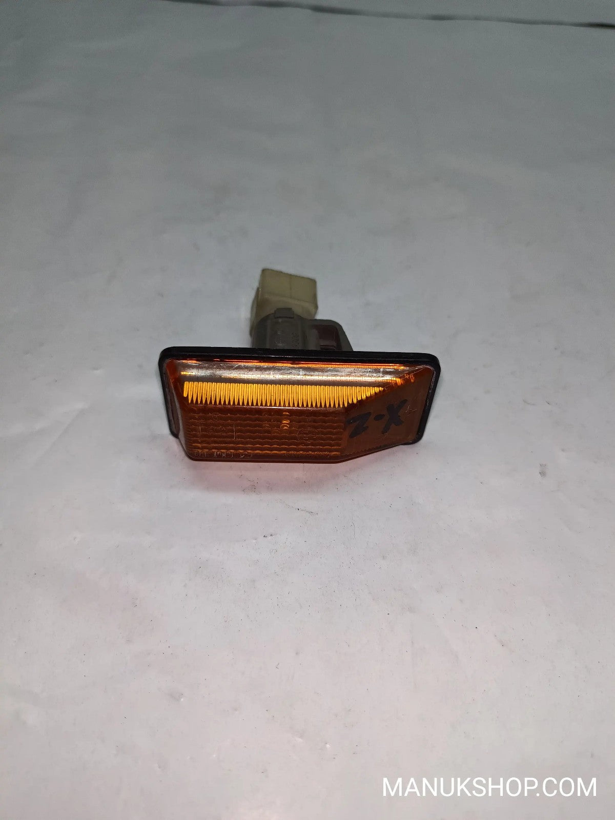 Seitenblinker Blinker Kotflügel links Peugeot 306 Citroen Xsara 3305 3303
