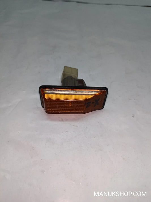 Seitenblinker Blinker Kotflügel links Peugeot 306 Citroen Xsara 3305 3303