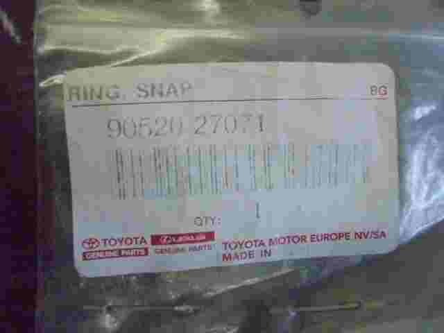 1 stuck Ring Snap  Toyota Aygo 9052027071 90520-27071