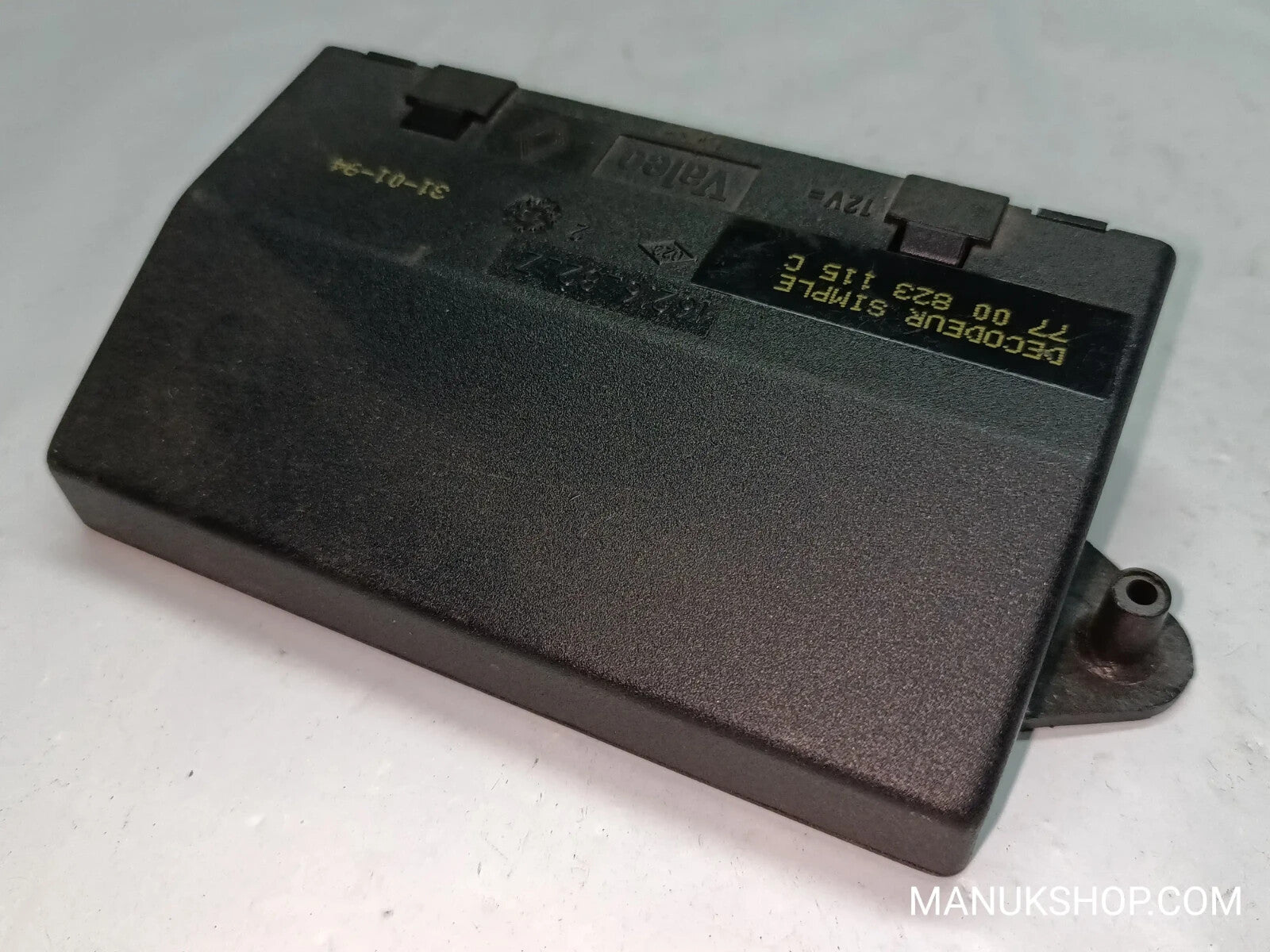 Steuergerät Licht signale Renault Laguna 7700823115C 77 00 823 115 C 1621682Z1