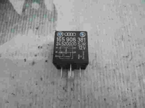 Relais VW Golf Passat 165906381 165 906 381 24.5200.00 SJR 12V Nr.30