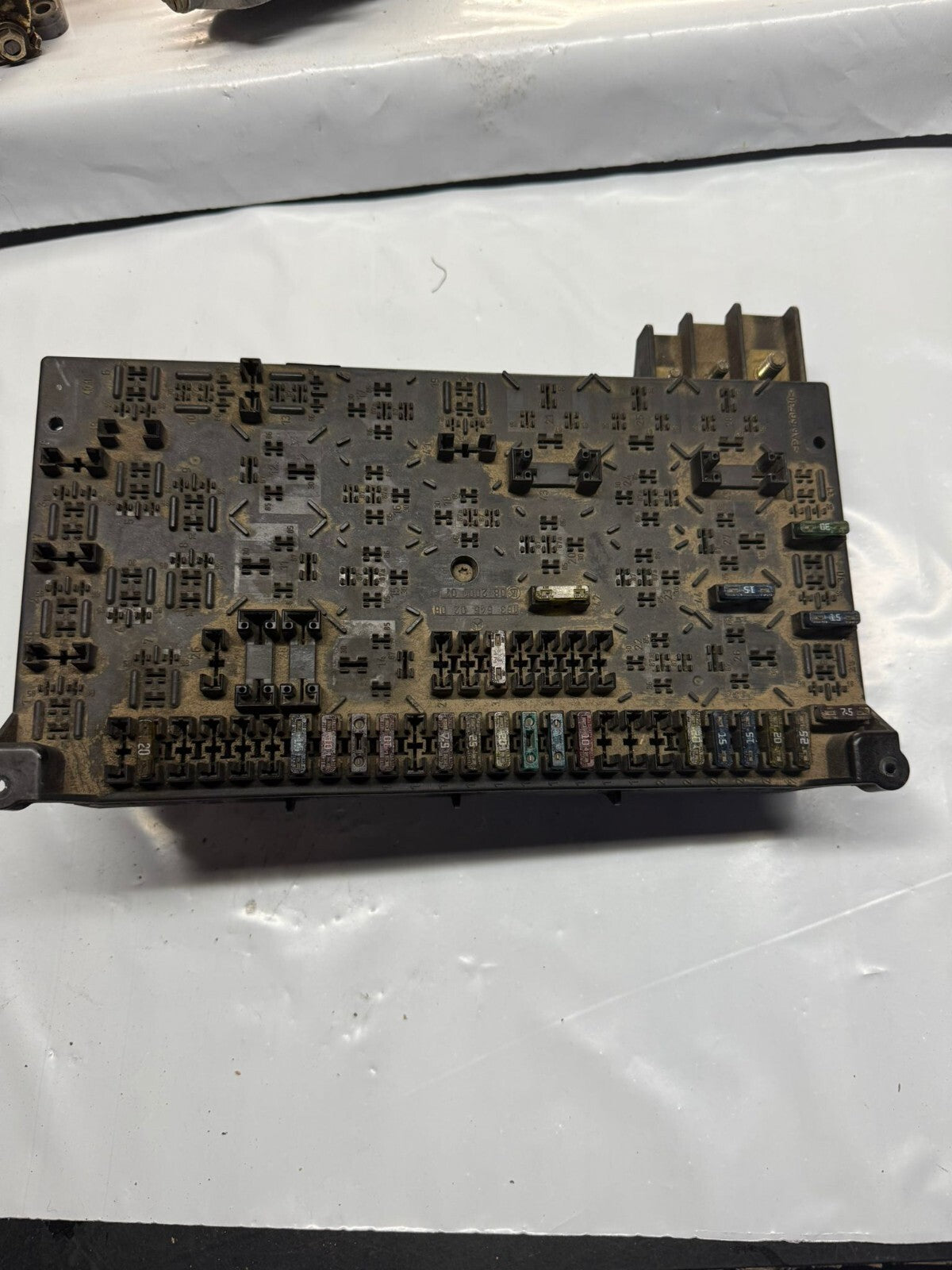 Sicherungskasten Mercedes-Benz W163 1635450205 163 545 02 05 LK 08200101