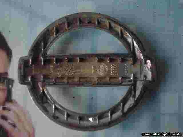 Emblem Logo hinten Nissan Almera 2000-2006 90890BN700 90890 BN700 8,5cm