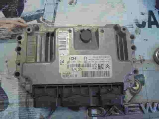 Motorsteuergerät Peugeot 1007 1.6 ME7.45 9662545880 96 625 458 80 9652552380