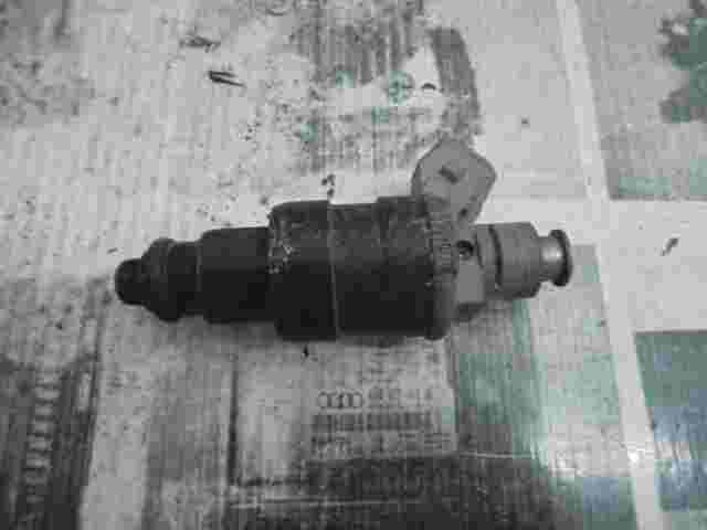 Einspritzdüse injektor Jeep Grand Cherokee Chrysler 53030778