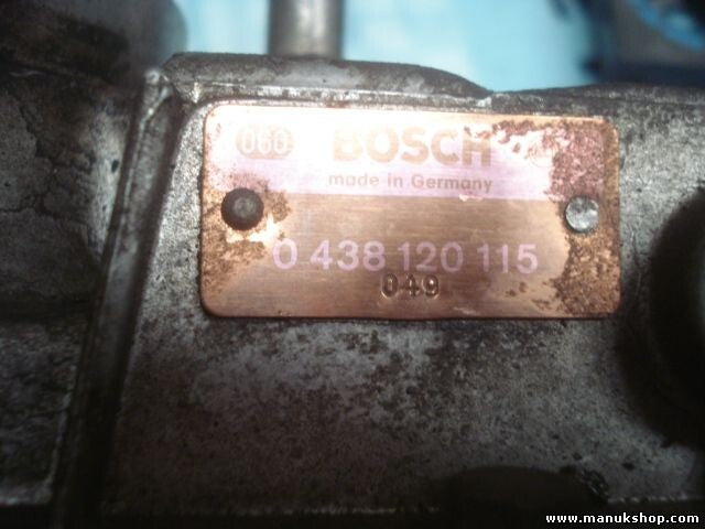 Luftmengenmesse Mercedes-Benz W123 BOSCH R1101410790E 0438120115