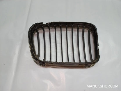 Lüftungsgitter vorne links Stoßstange BMW E39 511381596230 51 13 8 159 623 0