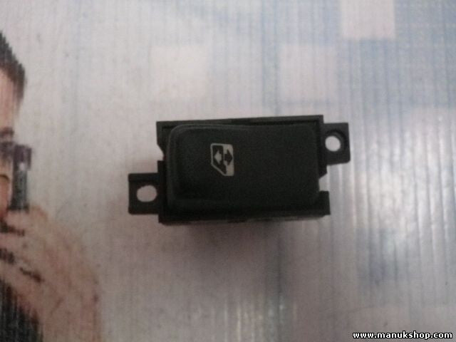 Fensterheber schalter Renault Laguna III Espace III 7700412745A 7700412745 A