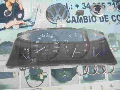 Kombiinstrument Tacho Toyota Corolla Denso Sagem 216539158 21653915-8