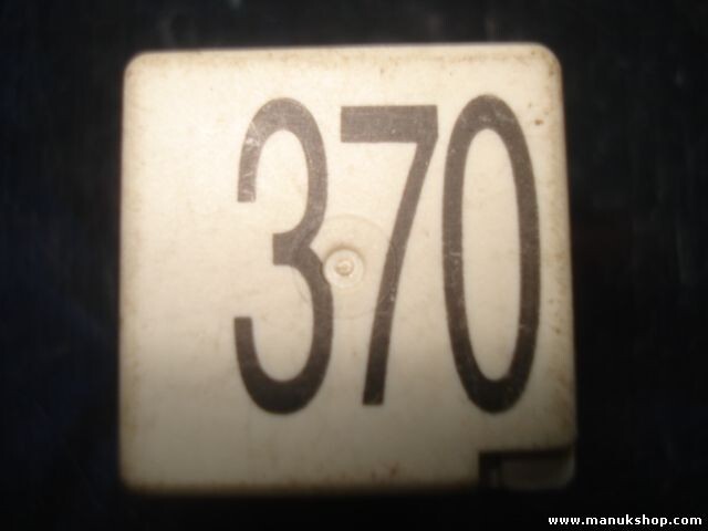 Relais Nebelscheinwerfer  VW Volkswagen Audi A4 B5 8D Nr 370 8D0951253 8DO951253