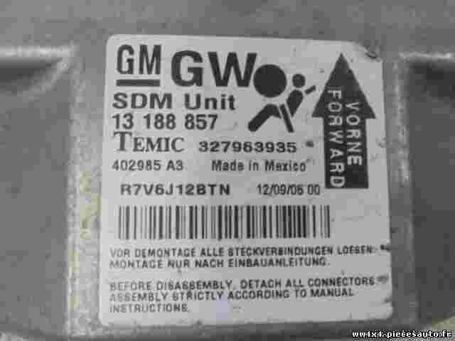Airbagsensor Airbagsteuergerät Opel Astra 13188857 GW TEMIC 327963935 R7V6J12BTN