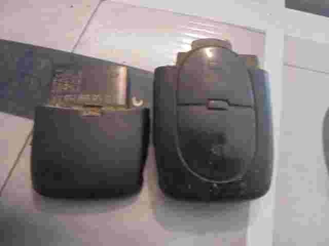 Funkfernbedienung Schlüssel Gehäuse Skoda 1J0959753AA 1JO959753AA HELLA 433 MHZ