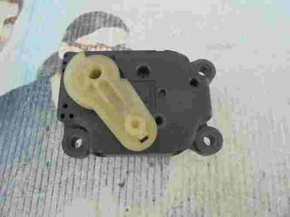 Stellmotor Heizung  Opel Signum Vectra C GM 09180204 Valeo 006968W01E 985853Z01