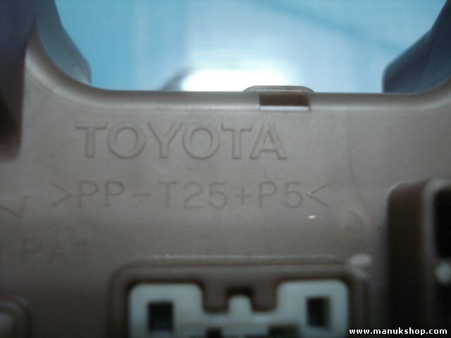 Sicherungskasten Toyota Corolla Verso 5K0204769092 5K02-0476 9092 PPT25P5