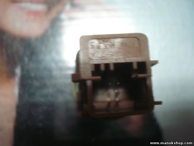 Lichtschalter Peugeot Partner Citroen Berlingo 9646088877 9648088877