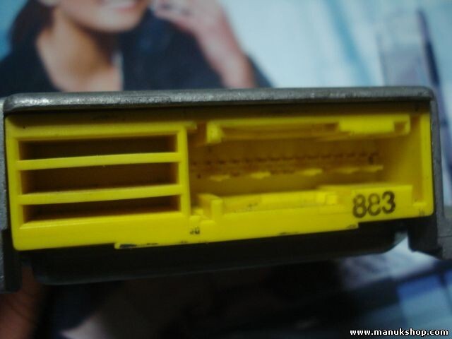 Airbagsensor Airbagsteuergerät Renault Clio 7700426752B 7700 426 752 B 028500115