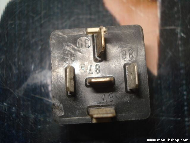 Relais Nebelscheinwerfer Volkswagen Audi 80 100 A3 A4 A6 Nr.200 431951253C