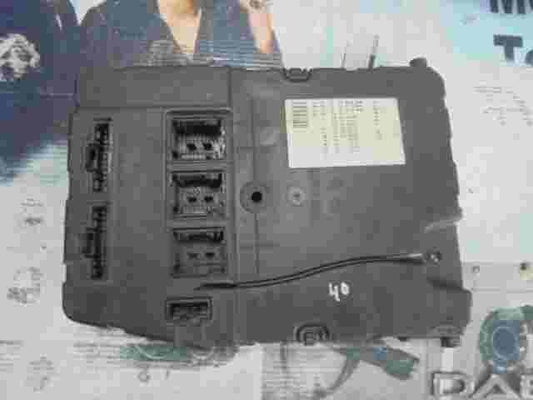 Sicherungskasten Renault Megane 2 Scenic II 8200306435 8200280950 S118400320C