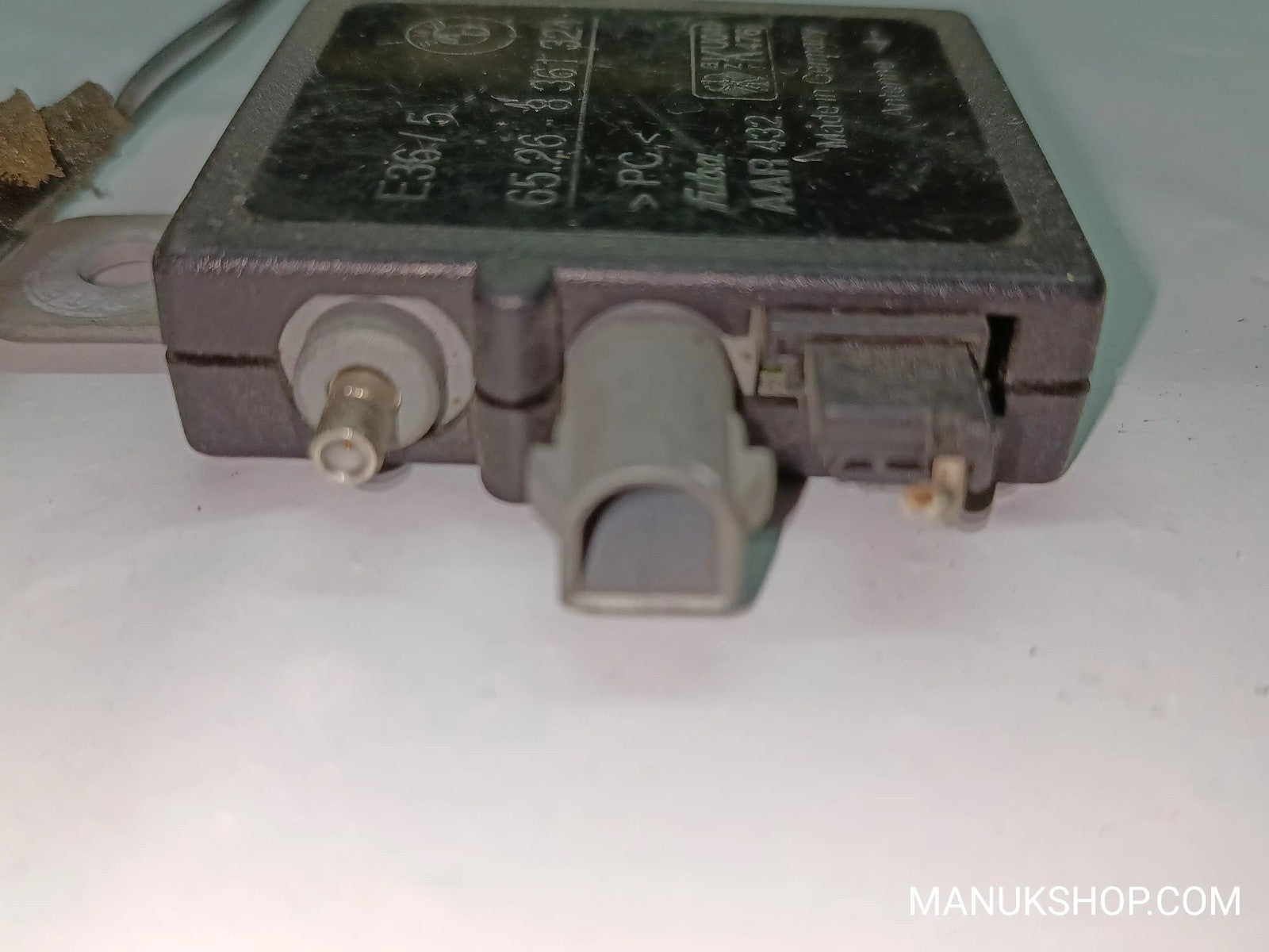 Antennenverstärker BMW E36 65268361324 65.26-8 361 324