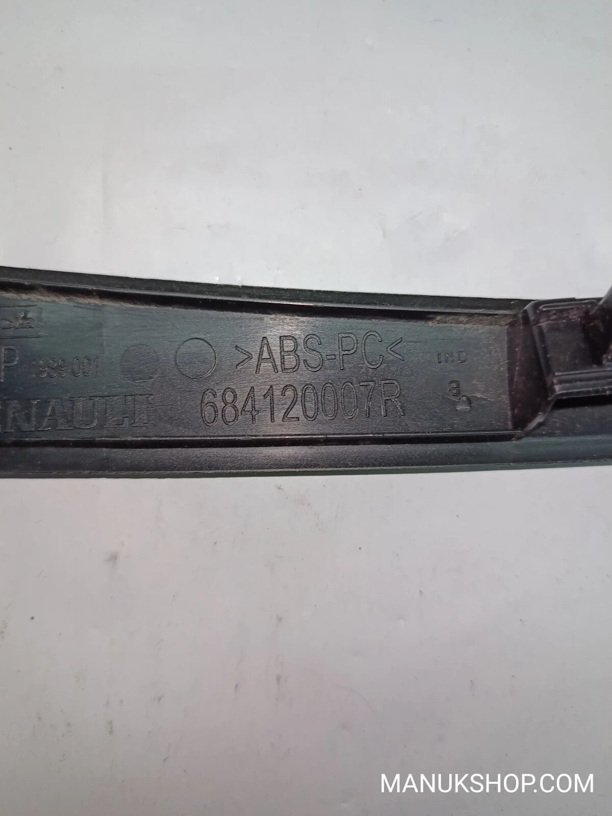 Armaturenbrett Zierleiste Renault Megane III 684120007R