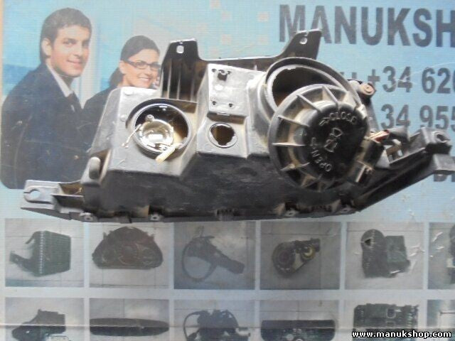 Scheinwerfer rechts SsangYong Musso RHD 8310205800 83102-05800 LHD 8310205300
