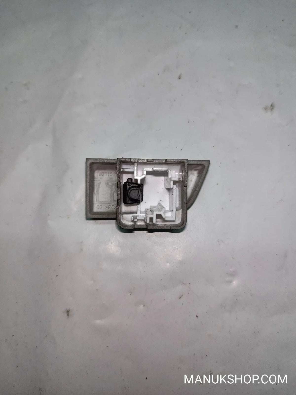 Schalter  ESP OFF Citroen C4 10211541