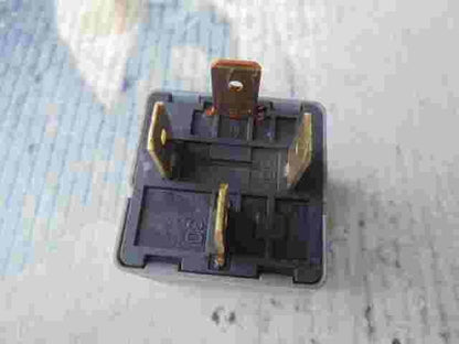 Relais Klimaanlage Kia Carnival Rio Sedona Sorento 0K53A67740 DECO 0 K53A 67 740