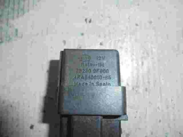 Relais Lüftung / Primera P11 Serena C23 MICRA K11 4RA94001065 HELLA 252309F900