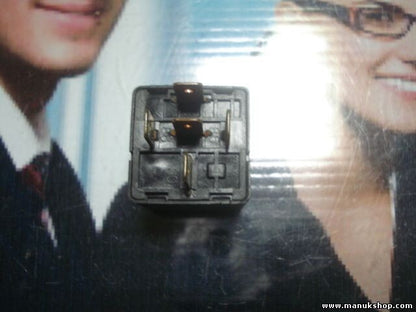 Relais SsangYong Rodius 8419001400 84190-01400 6618225238 661 822 52 38