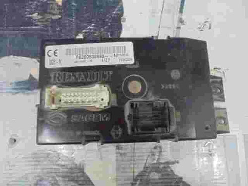 Steuergerät UCH  Renault Kangoo 8200530968 P8200530968N Sagem  281158527B