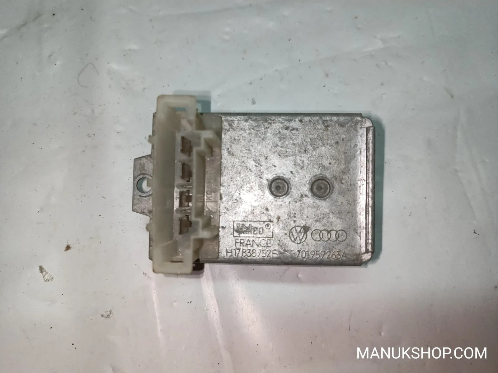 Widerstand Heizung VW Golf 3 Audi Polo 701959263A 701 959 263 A H17838752E