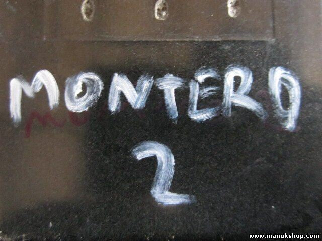 Aschenbecher Mitsubishi Pajero Montero II