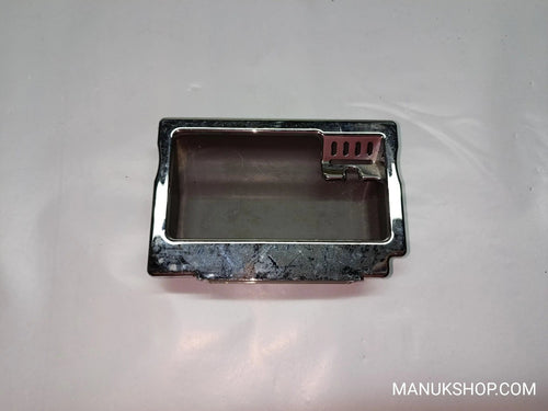 Aschenbecher  Audi A6 4B 4B0857951  480857951R/S 480 857 951 R/S