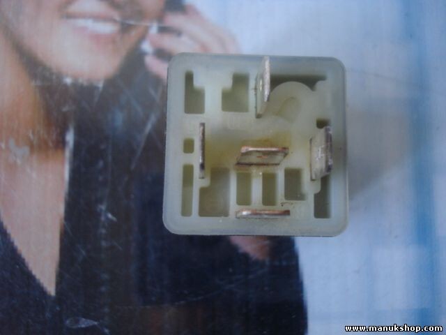Relais Mercedes-Benz Atego BOSCH 12V 0332209202 0 332 209 202