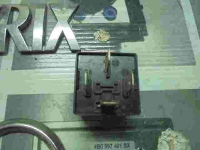 Anlasserrelais Iveco EuroCargo I-III Stralis 24V 40A 4806033 69810 698.10