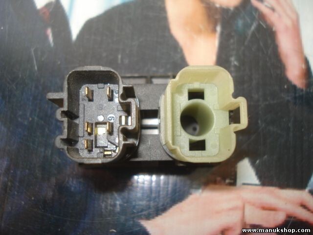 Warnblinkschalter Ford Mondeo Bj.00-07 2S7T-13A350-DA 2S7T13A350DA