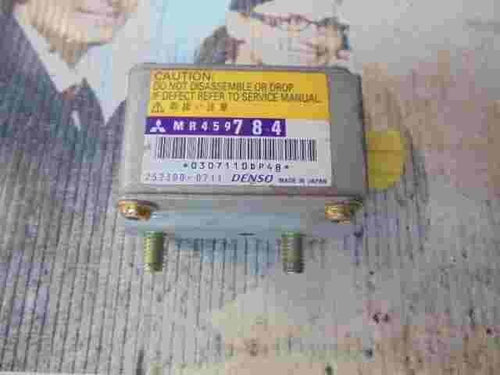 Airbagsensor Airbagsteuergerät  Mitsubishi Pajero Montero 3 MR459784 2523000711