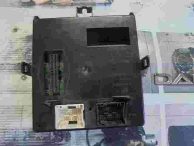 Sicherungskasten Renault Laguna 74N1 JV13.00 8200309015 8200309015N